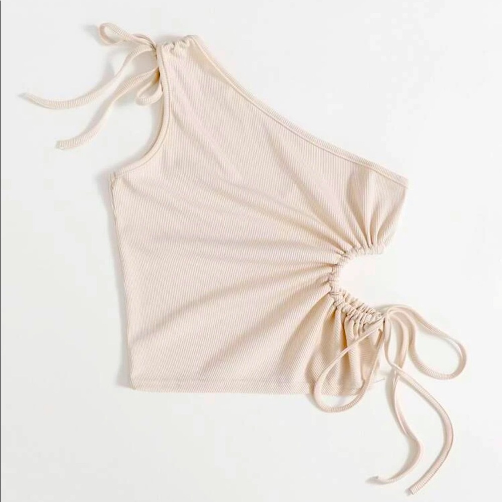 Cutest cream top
